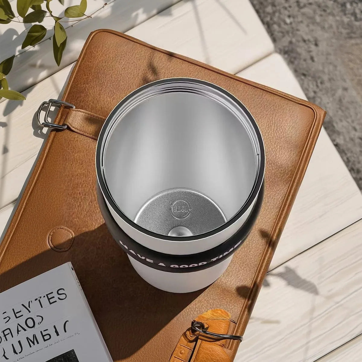 Stainless Steel Vacuum Insulated Bottle with Straw, Leak-proof Thermos for Hot & Cold, Portable Water Bottle for Travel & Sports