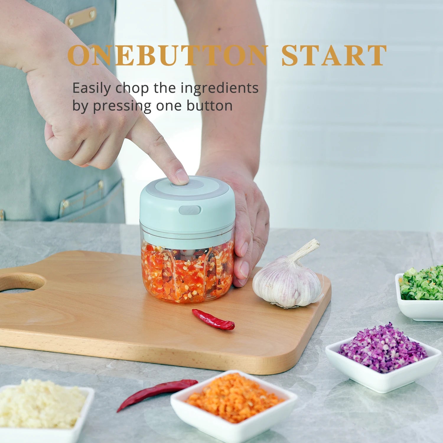 Mini Garlic Chopper, Electric Food Processor, Garlic Mincer Portable Processor for Chop Onion Ginger Vegetable Pepper Spice Meat