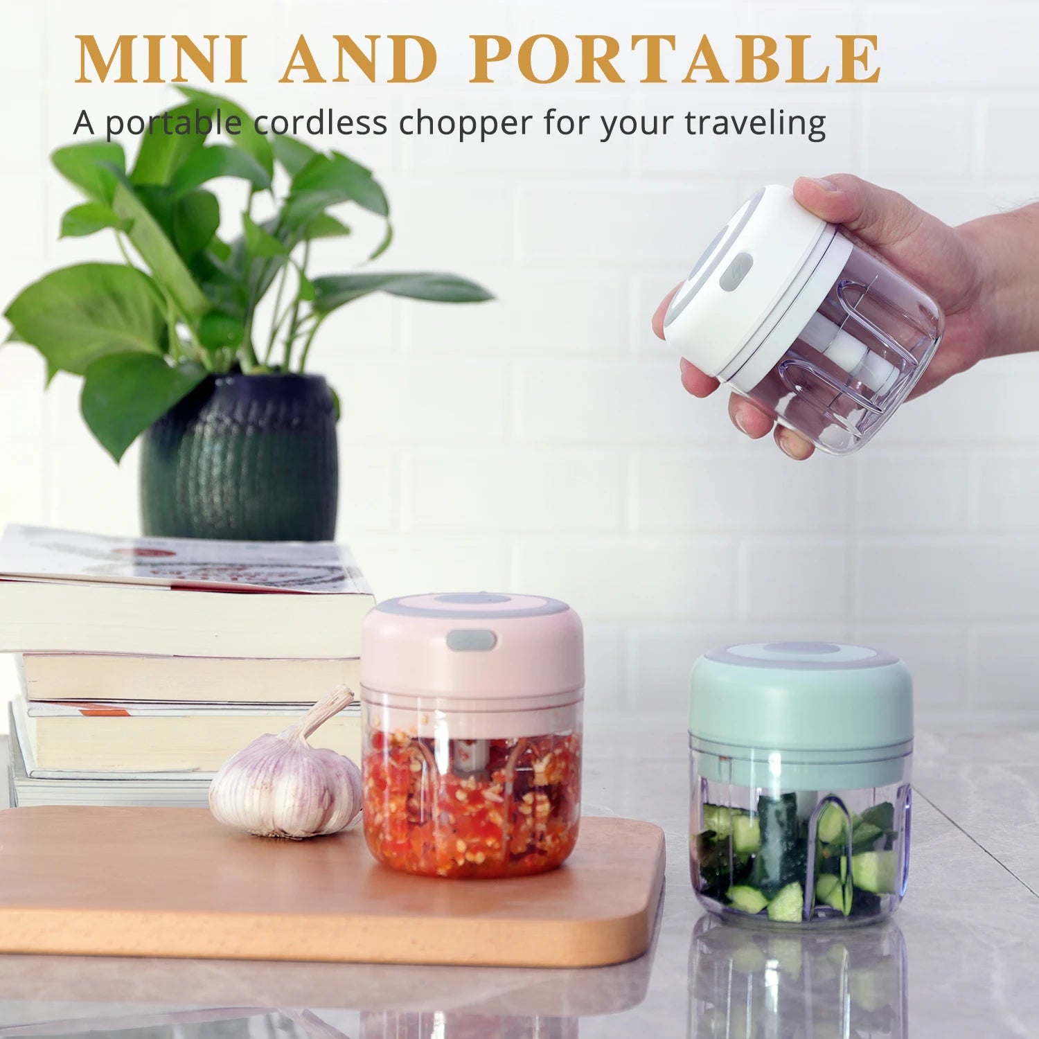 Mini Garlic Chopper, Electric Food Processor, Garlic Mincer Portable Processor for Chop Onion Ginger Vegetable Pepper Spice Meat