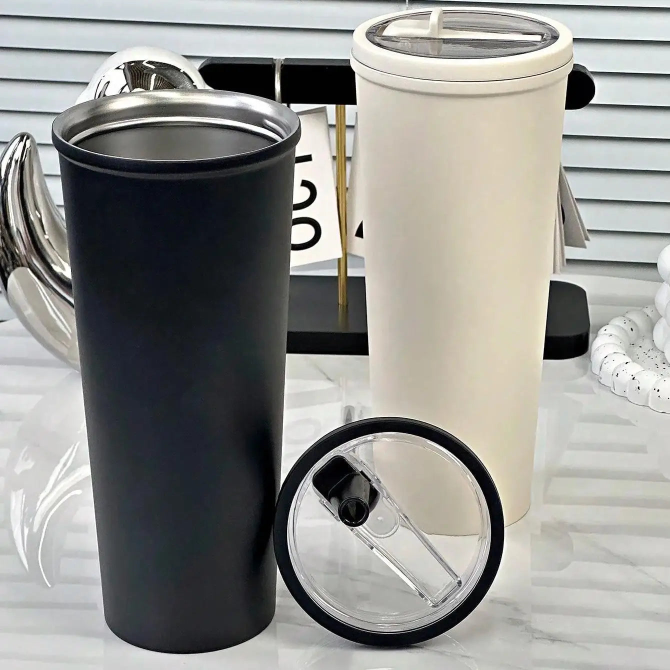 Thick Insulated Stainless Steel Water Bottle, Leak-Proof Design, Foldable Straw Lid, Suitable for Cold & Hot Drinks, Simple Fashion